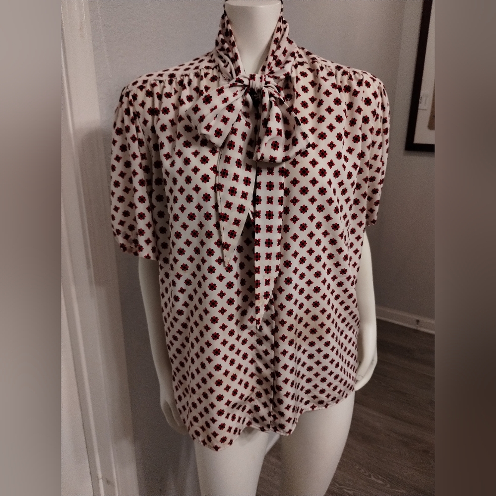 Evan Picone Red and White Patterned Blouse